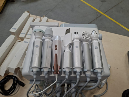 Zdjęcie przedmiotu: Urządzenia kosmetyczne (PRESOTERAPIA RecoveryPress 8MK, HydroFusion &ndash; Oczyszczanie Wodorowe)