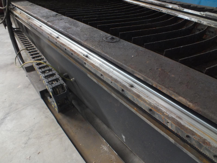 Zdjęcie przedmiotu: PLOTER PLAZMOWY SERON SK 1530