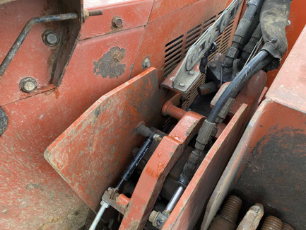 Zdjęcie przedmiotu: Ditch Witch JT520 horizontal drilling rig with the FT5 blasting system