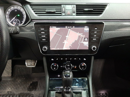 Zdjęcie przedmiotu: Skoda Superb III 2.0 TSI Sportline DSG