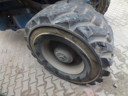 Zdjęcie przedmiotu: GENIE Z 135/70 articulated petrol platform