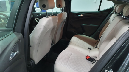 Zdjęcie przedmiotu: Opel Astra Hatchback