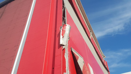 Zdjęcie przedmiotu: ORTEN AG18T Przyczepa skrzyniowa i kurtynowa z osiami centralnymi