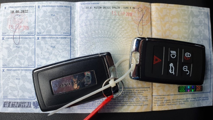 Zdjęcie przedmiotu: Jaguar E-PACE SUV