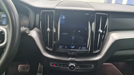 Zdjęcie przedmiotu: Volvo XC60 B4 D AWD R-Design aut