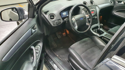 Zdjęcie przedmiotu: Ford Mondeo Combi 2.0 T Titanium S