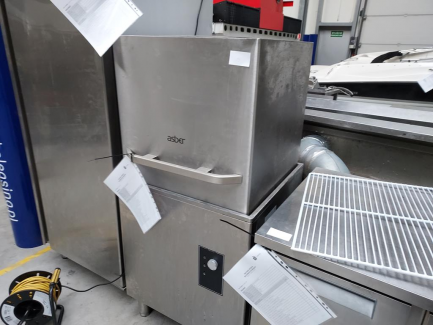 Zdjęcie przedmiotu: Catering equipment set