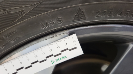 Zdjęcie przedmiotu: Hyundai Elantra 1.6 Smart