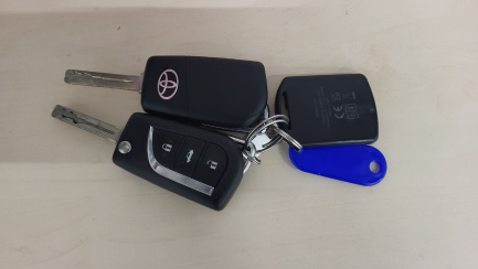 Zdjęcie przedmiotu: Toyota Corolla TS Kombi 1.2 T Active MS Oświadczenie o utracie DR