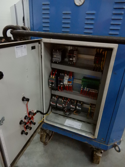 Zdjęcie przedmiotu: Vacuum cleaner DELFIN MANUFACTURERS OF INDUSTRIAL VACUUMS HEAVY DUTY ASDG300SEPN