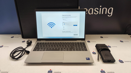 Zdjęcie przedmiotu: Notebook / Laptop Dell Precision 3590 N002P3590EMEA_VP - Core Ultra 7 155H/15.6" FHD IPS/RAM 32GB/512GB/RTX 500 Ada/Grey/Win 11 Pro/3OS ProSupport NBD