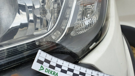 Zdjęcie przedmiotu: PEUGEOT/APD LUBOS BOXER/AL 435 BlueHDi Euro 6 1997ccm - 163HP 3,5t 16-19