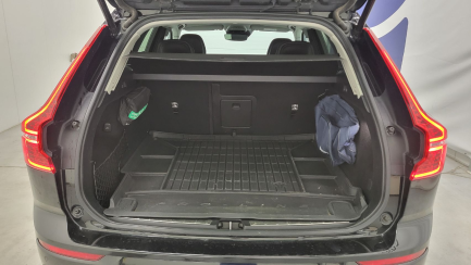 Zdjęcie przedmiotu: Volvo XC60 B4 D AWD Momentum Pro aut