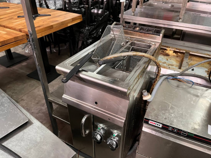 Zdjęcie przedmiotu: Zestaw sprzętu gastronomicznego