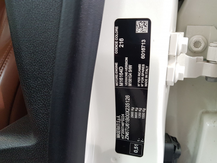 Zdjęcie przedmiotu: Maserati Levante