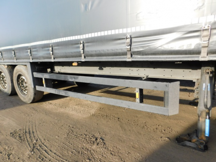 Zdjęcie przedmiotu: SCHMITZ CARGOBULL AG S01, SCS 24 / L-13.62 E B curtain semi-trailer