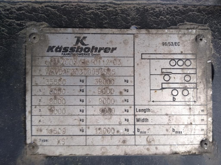 Zdjęcie przedmiotu: K&auml;ssbohrer Maxima Тентований (&laquo;фіранка&raquo;)