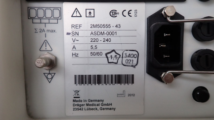 Zdjęcie przedmiotu: Closed incubator for premature babies and sick newborns DRAGER Caleo