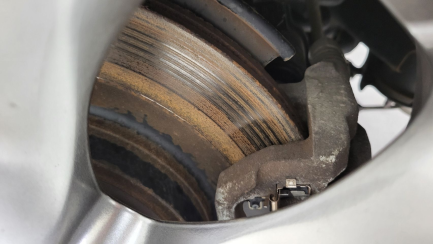 Zdjęcie przedmiotu: Toyota RAV4 2.5 Hybrid Executive 4x4