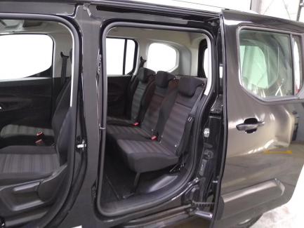 Zdjęcie przedmiotu: Opel Combo Life Essentia S&S