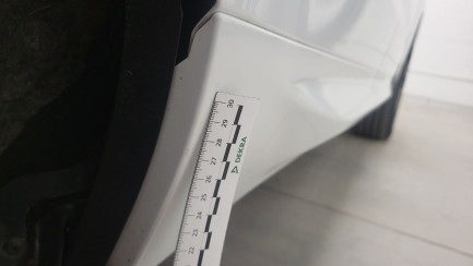 Zdjęcie przedmiotu: Volvo XC60 D4 SCR AWD Momentum aut