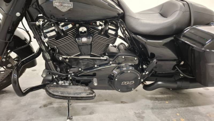 Zdjęcie przedmiotu: Harley Davidson Road King Special