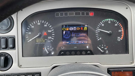 Zdjęcie przedmiotu: IRIZAR I6 Integral 13.35 18.0t