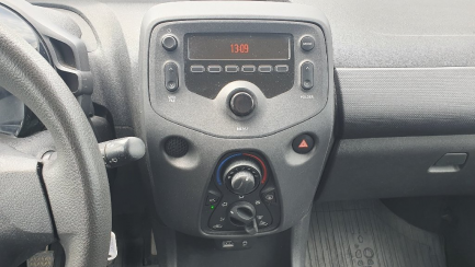 Zdjęcie przedmiotu: Toyota Aygo 1.0 VVT-i X