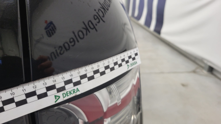 Zdjęcie przedmiotu: LAND ROVER Discovery Sport 2.0 TD4 SE