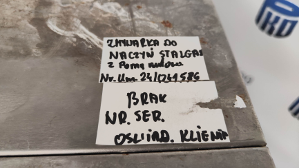 Zdjęcie przedmiotu: Zmywarko wyparzarka Stalgast 801507 uniwersalna, dozownik płynu myjącego, pompa zrzutowa, P 4.9/3.4 kW, U 400/230 V