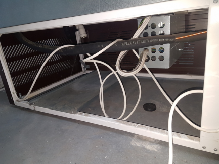 Zdjęcie przedmiotu: Lady chłodnicze z krajalnicą do wędlin i ser&oacute;w