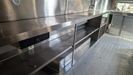 Zdjęcie przedmiotu: PRZYCZEPA GASTRONOMICZNA WOKADER W4A SHINE SPRING