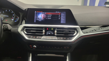 Zdjęcie przedmiotu: BMW 318i Sport Line aut