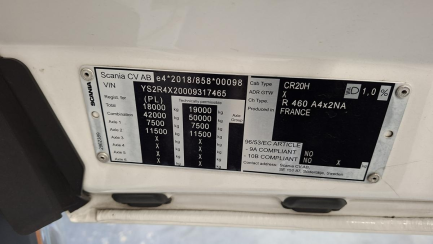 Zdjęcie przedmiotu: SCANIA R460 Super E6 18.0t 4x2 NA Highline