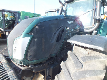Zdjęcie przedmiotu: VALTRA T213 VERSU agricultural tractor