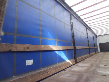 Zdjęcie przedmiotu: KRONE SD Curtain trailer