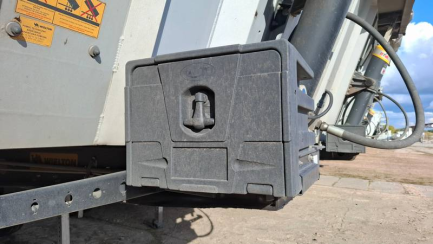 Zdjęcie przedmiotu: WIELTON NW-3 Wywrotka stalowa