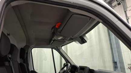 Zdjęcie przedmiotu: Renault Master FWD 2.3 dCi E6d 3.5t L3H3 Pack Clim