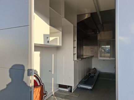 Zdjęcie przedmiotu: ZP TRAILERS 352 FOOD TRAILER