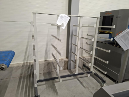 Zdjęcie przedmiotu: Zestaw urządzeń do produkcji okien PCV