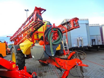 Zdjęcie przedmiotu: KVERNELAND GROUP IXTRACK C60 trailed sprayer