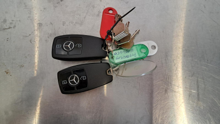 Zdjęcie przedmiotu: MERCEDES-BENZ/IGLOPOL SPRINTER E6 3.5t
