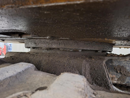 Zdjęcie przedmiotu: Minikoparka gąsienicowa KOMATSU PC55MR-5E0