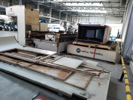 Zdjęcie przedmiotu: Wycinarka laserowa światłowodowa AMECAM YLS-2000 CNC