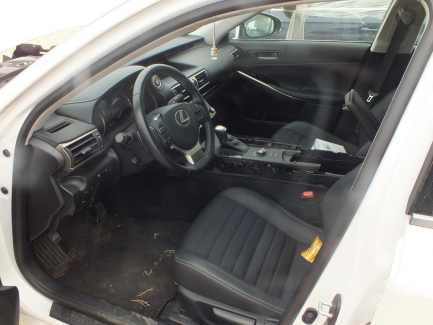 Zdjęcie przedmiotu: Lexus IS300