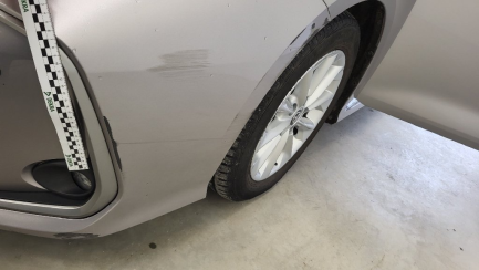 Zdjęcie przedmiotu: Toyota Corolla sedan 1.8 Hybrid Comfort