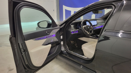 Zdjęcie przedmiotu: BMW 740d xDrive mHEV M Sport sport