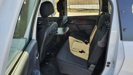 Zdjęcie przedmiotu: Dacia Lodgy 1.6 SCe Laureate S&S