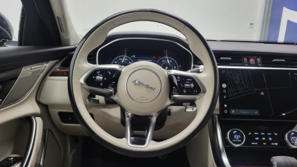 Zdjęcie przedmiotu: Jaguar XF 2.0 D200 mHEV AWD HSE