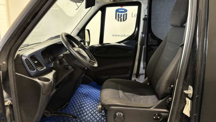 Zdjęcie przedmiotu: Iveco Daily 35S18 V Hi-Matic E6 3.5t